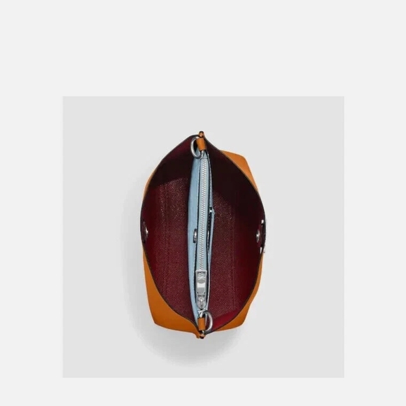 NWOT Coach Crossbody Bag - Picture 3 of 11